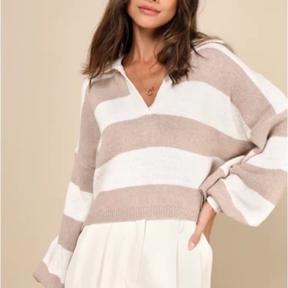 Lulu's Beige and White Striped V-Neck Sweater